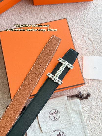 Premium hardware paired with a golden-brown togo leather belt 3.8cm